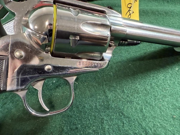 set-of-ruger-sass-new-vaquero-45colt-revolvers-image-5