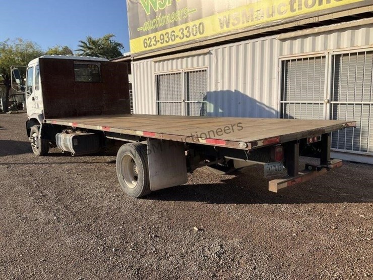 2005-chevrolet-t6500-image-7