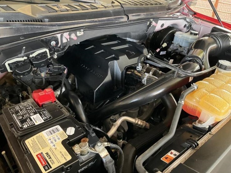 2017-ford-f150-image-12