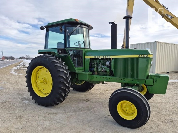 john-deere-4430-image-6