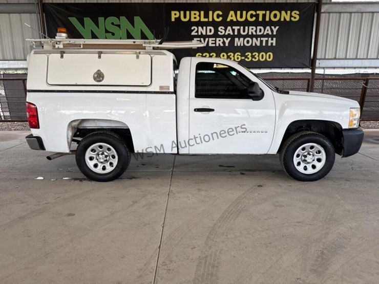 2012-chevrolet-silverado-1500-image-1