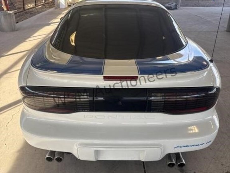 1996-pontiac-firebird-coupe-image-7