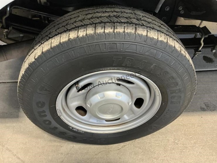 2022-ford-f250-image-9