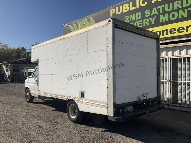 1989-ford-e350-image-7