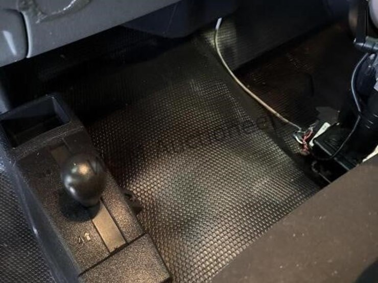 2009-chevrolet-silverado-1500-image-22