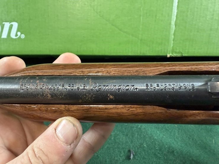 remington-fieldmaster-572-22-s,-l-or-lr-rifle-image-18