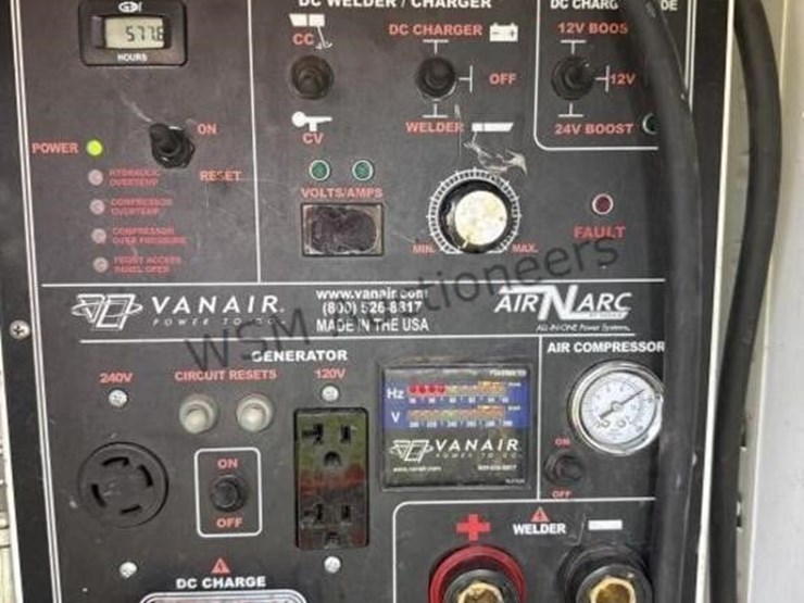 2016-ford-f550-image-12