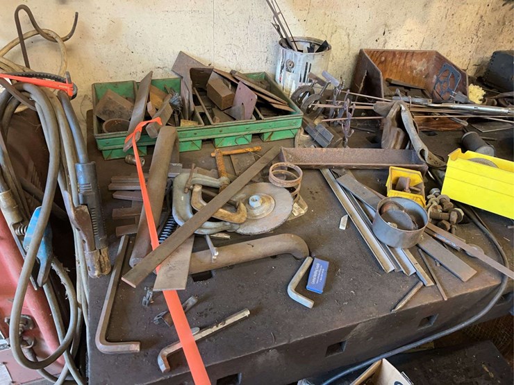 steel-work-bench-and-contents-image-4