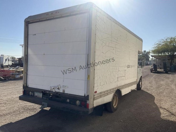 1989-ford-e350-image-5