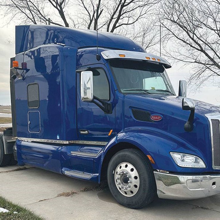 2019 PETERBILT 579