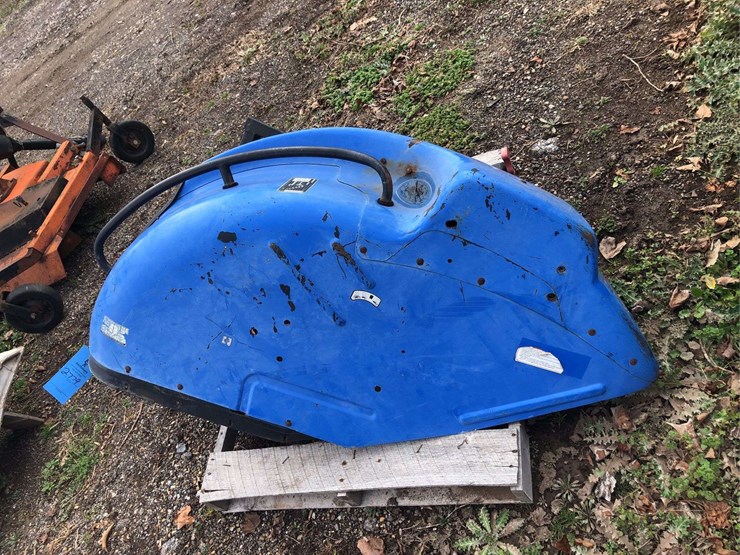 new-holland-310-image-11