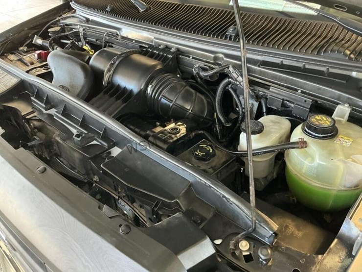 2009-ford-e150-image-15