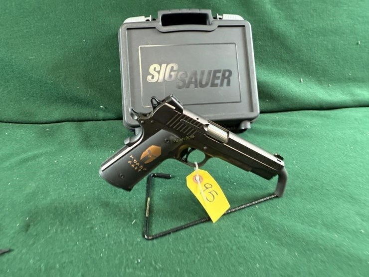 sig-sauer-1911-spartan-nib-45acp-pistol-image-1