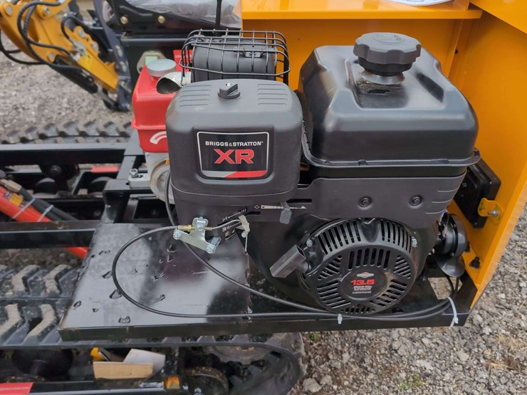 idr25-crawler-dumper-with-seat---13.5-hp-briggs-and-stratton-image-4