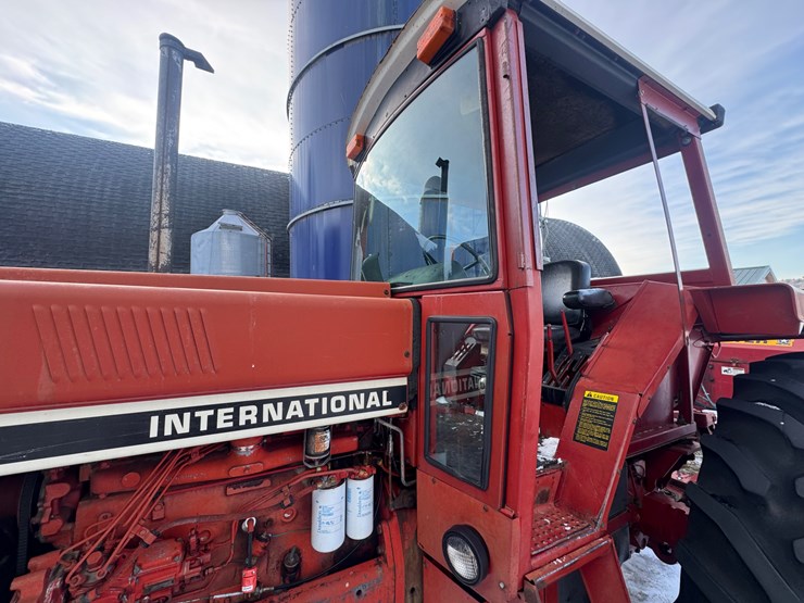 international-1086-image-24