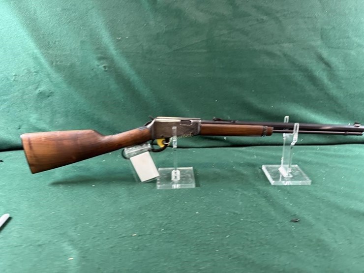 ithaca-mdl.72-deluxe-22lr-rifle-image-11