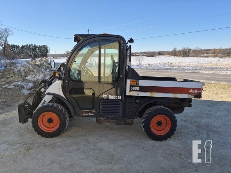 bobcat-toolcat-5600-image-12