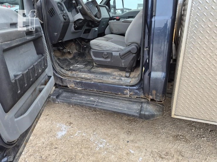 2015-ford-f250-image-14