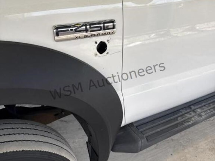 2006-ford-f450-image-5