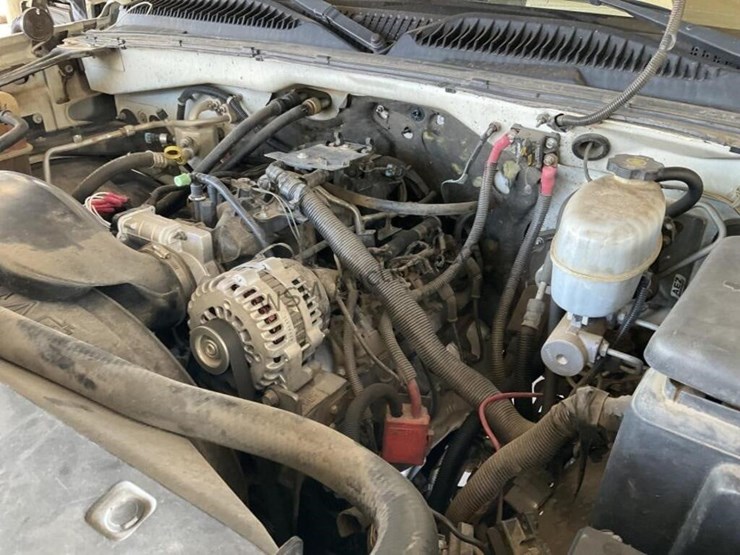 2006-chevrolet-silverado-3500-image-12