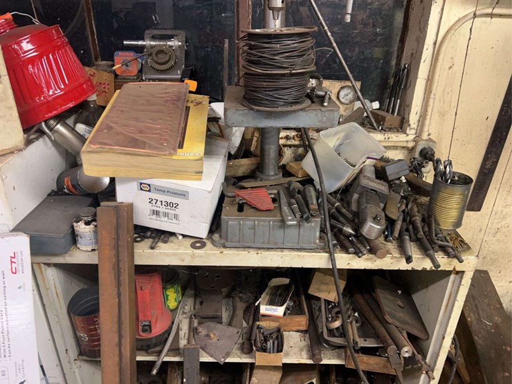 cabinets,-tools,-and-drill-presses-image-18