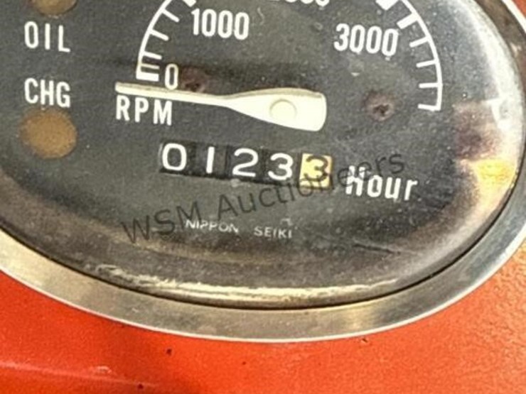 kubota-l2201-image-16