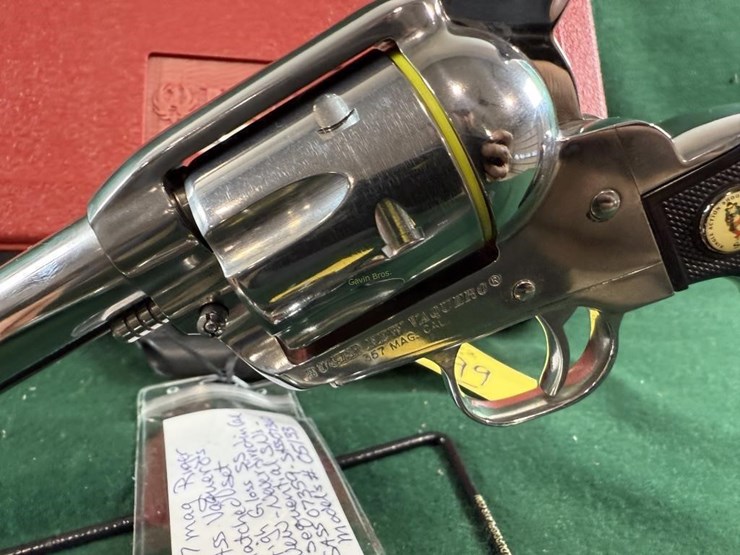 set-of-ruger-sass-new-vaquero-357mag-revolvers-image-7