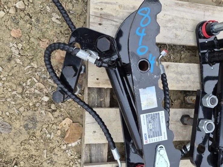 sdlanch-mini-excavator-hydraulic-thumb-clamp-image-1