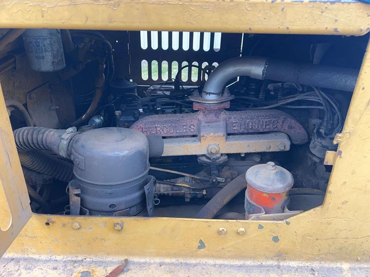 baker-forklift-image-46