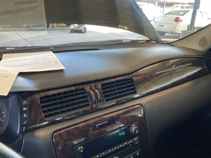 2014-chevrolet-impala-sdn-image-17