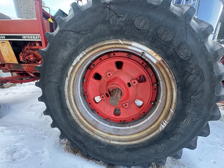 international-1086-image-26