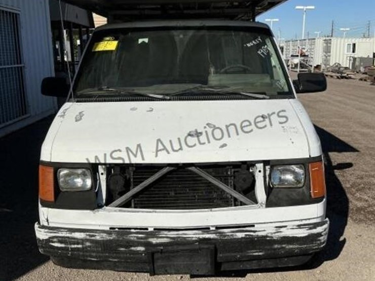 1989-chevrolet-astro-image-3