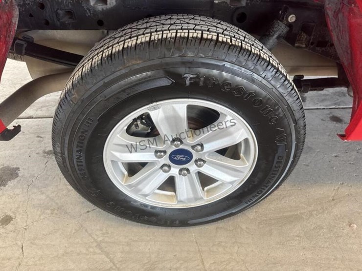 2017-ford-f150-image-8