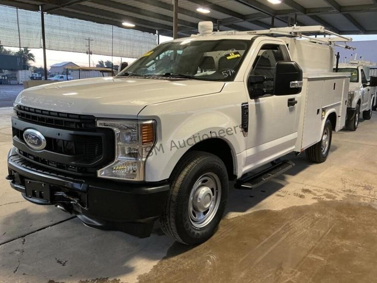 2022-ford-f250-image-4
