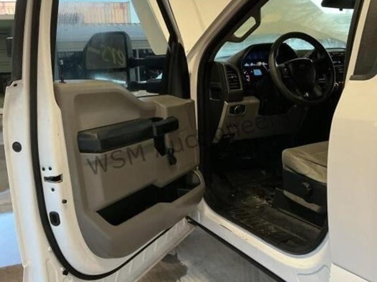 2017-ford-f250-image-22