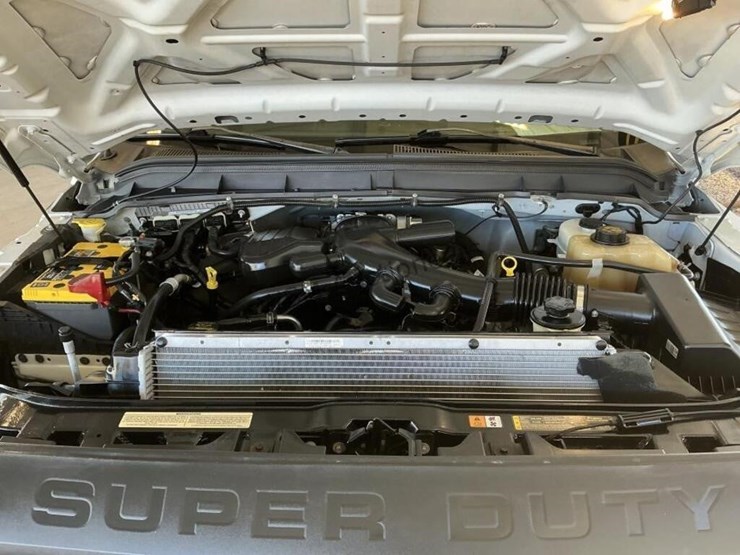 2012-ford-f550-image-11