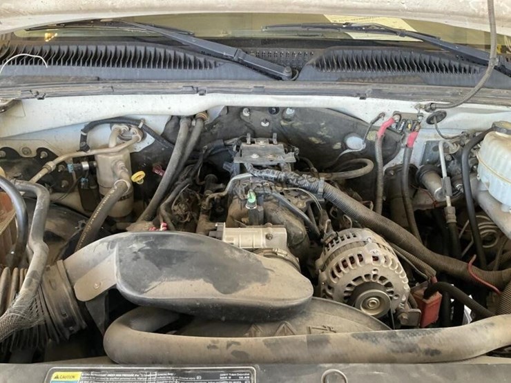 2006-chevrolet-silverado-3500-image-11