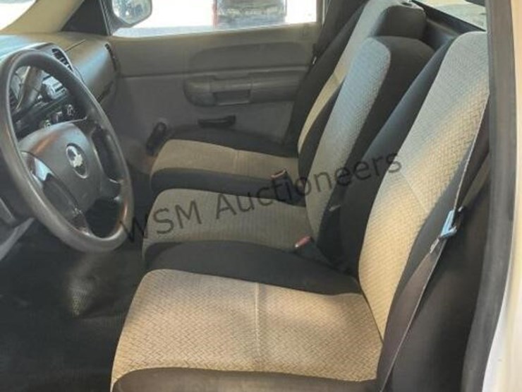 2008-chevrolet-silverado-1500-image-21