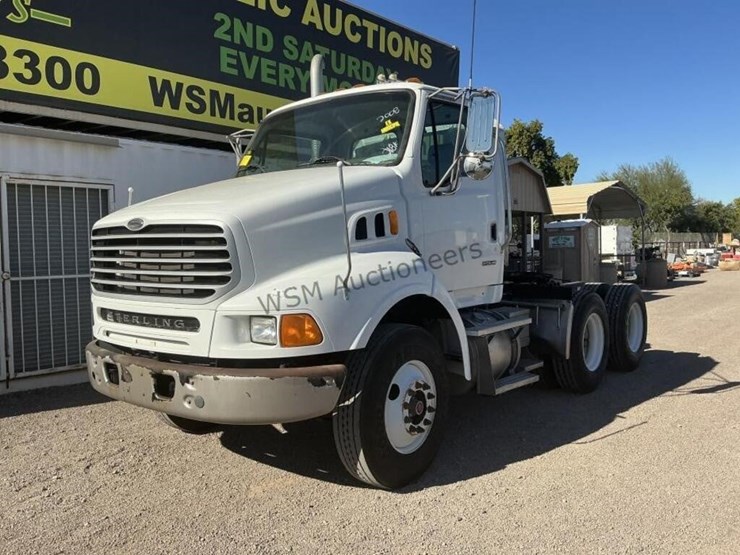 2008-sterling-l8500-image-2