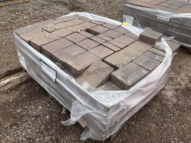 pallet-of-stone-pavers-image-3