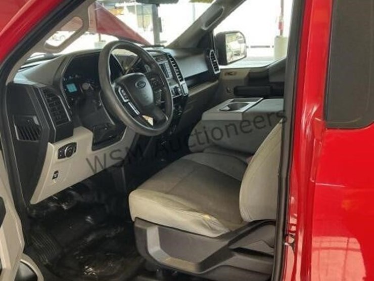 2016-ford-f150-image-21