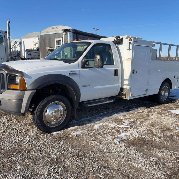 2006 F450 Super Duty Tire Service Truck