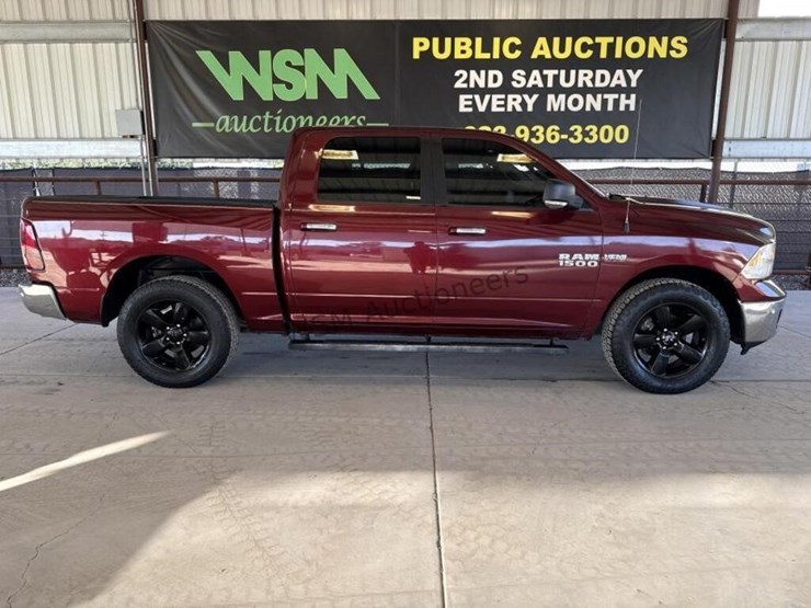 2017-ram-1500-lone-star-image-1