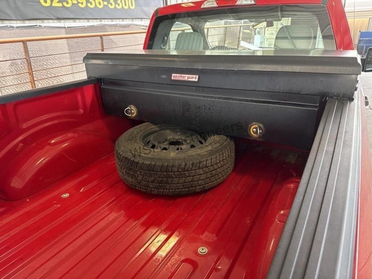 2016-ford-f150-image-9