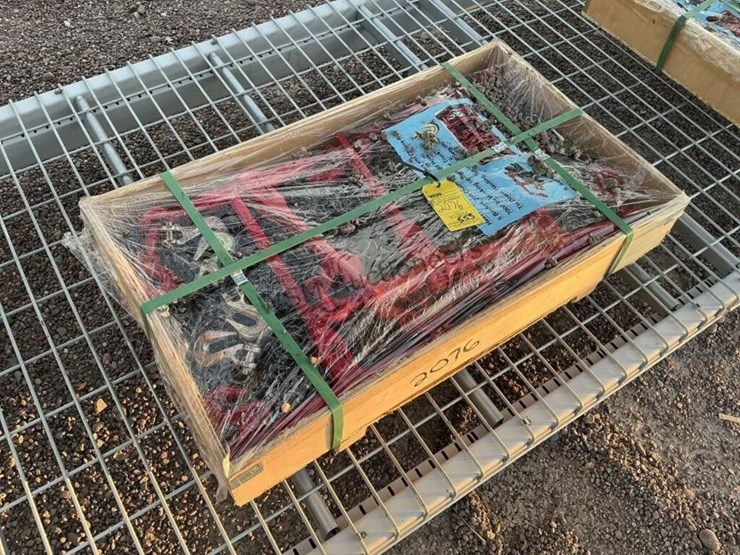 (5)-sets-chains-and-binders-image-1