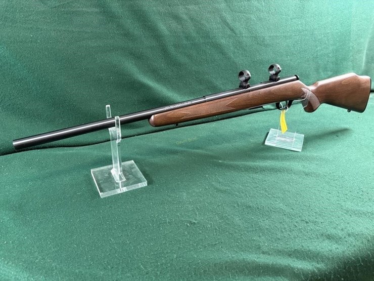 new-savage-mdl.93r17-17hmr-rifle-image-7