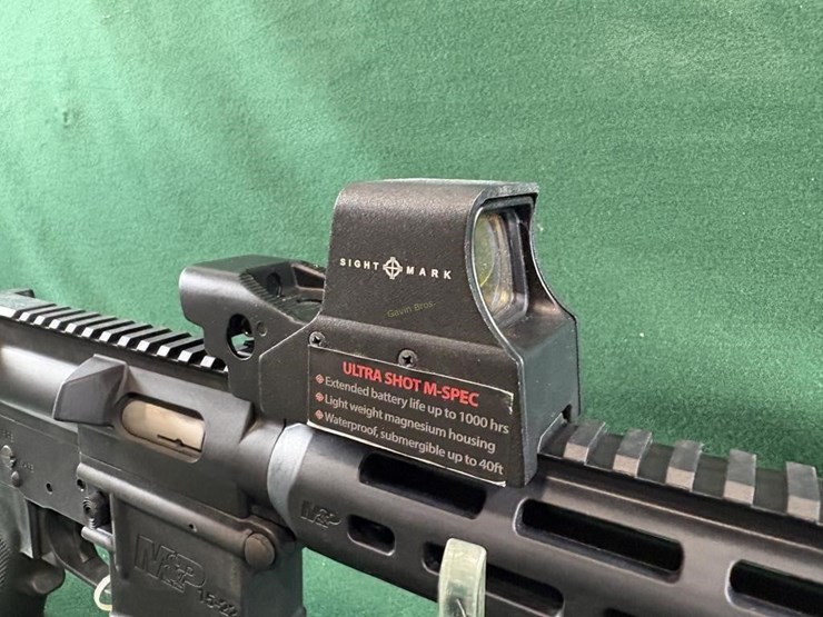 smith-&-wesson-m&p-15-22-22lr-rifle-image-7