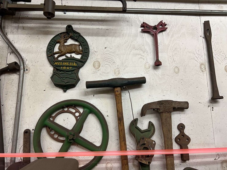 wall-of-tools-image-25