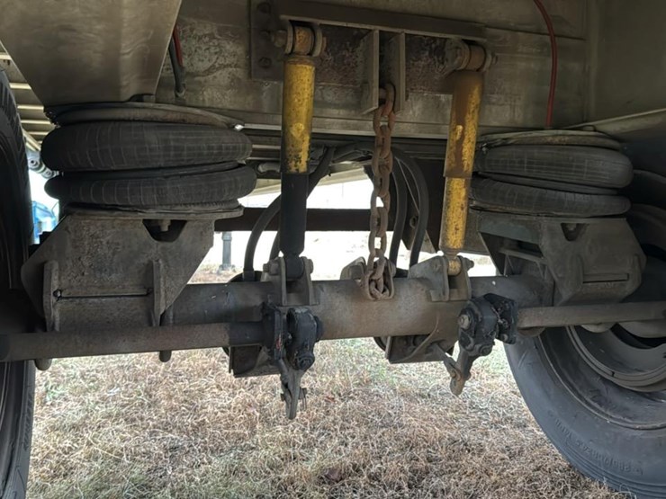 #153-•-1991-ravens-flat-bed-trailer-image-22