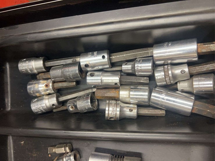 craftsman-toolbox-with-contents-image-13